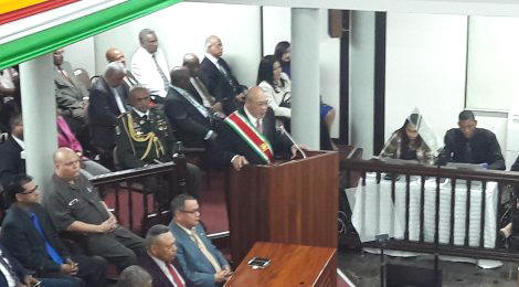 President Bouterse tijdens zijn jaarrede. Foto: Suriname Herald