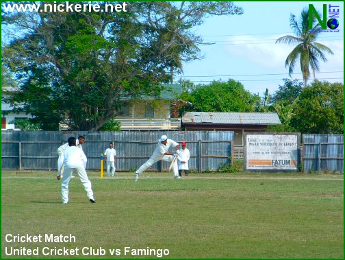 Foto : Een spelmoment in de wedstrijd tussen United Cricket Club en Famingo. Laatstgenoemde ploeg won deze wedstrijd.