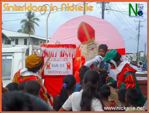 Sinterklaas in Nickerie - 09