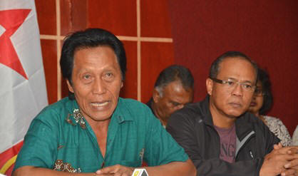 PL-leider Paul Somohardjo heeft Raymond Sapoen zondag politiek dood verklaard.